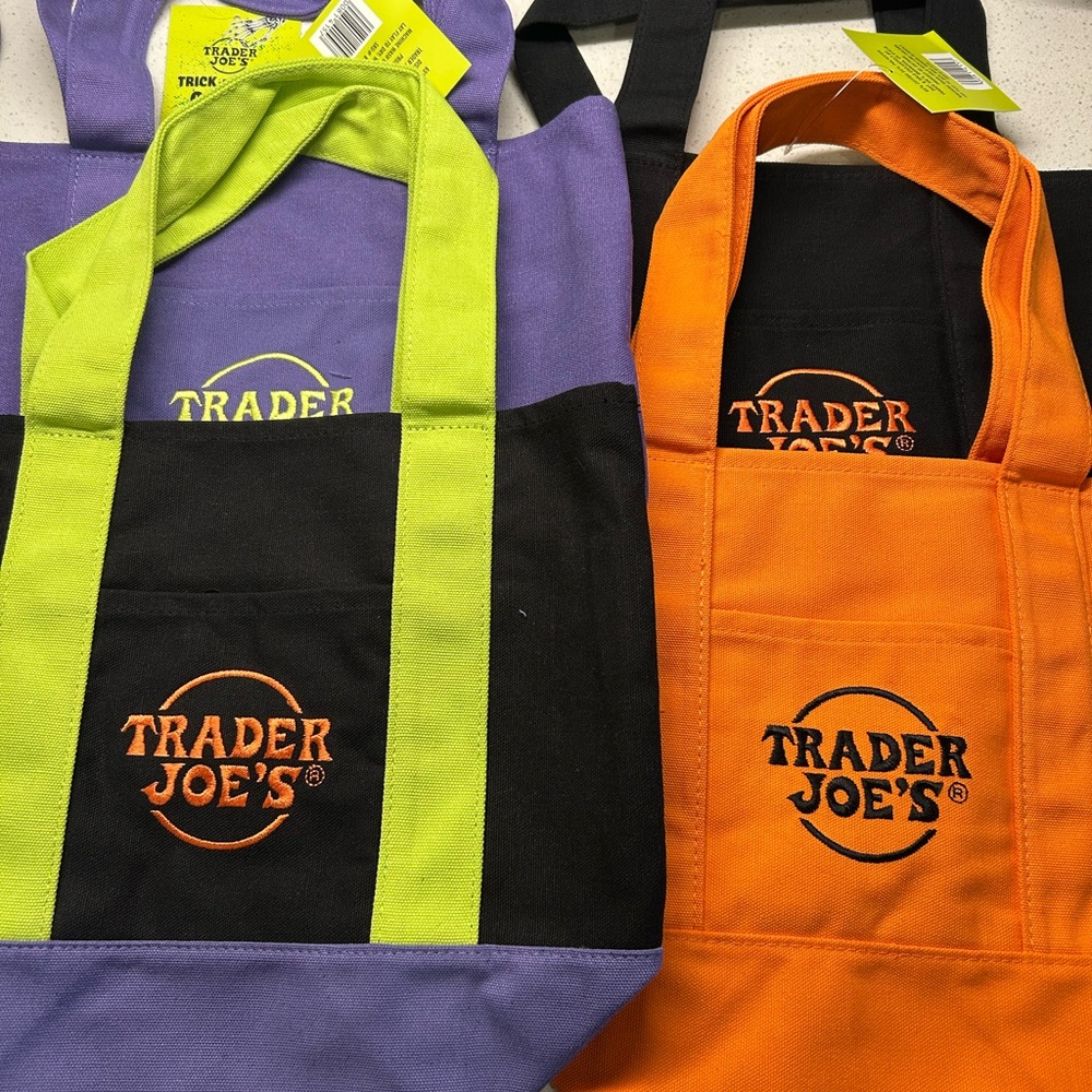 Trader Joe’s Halloween mini tote bag set